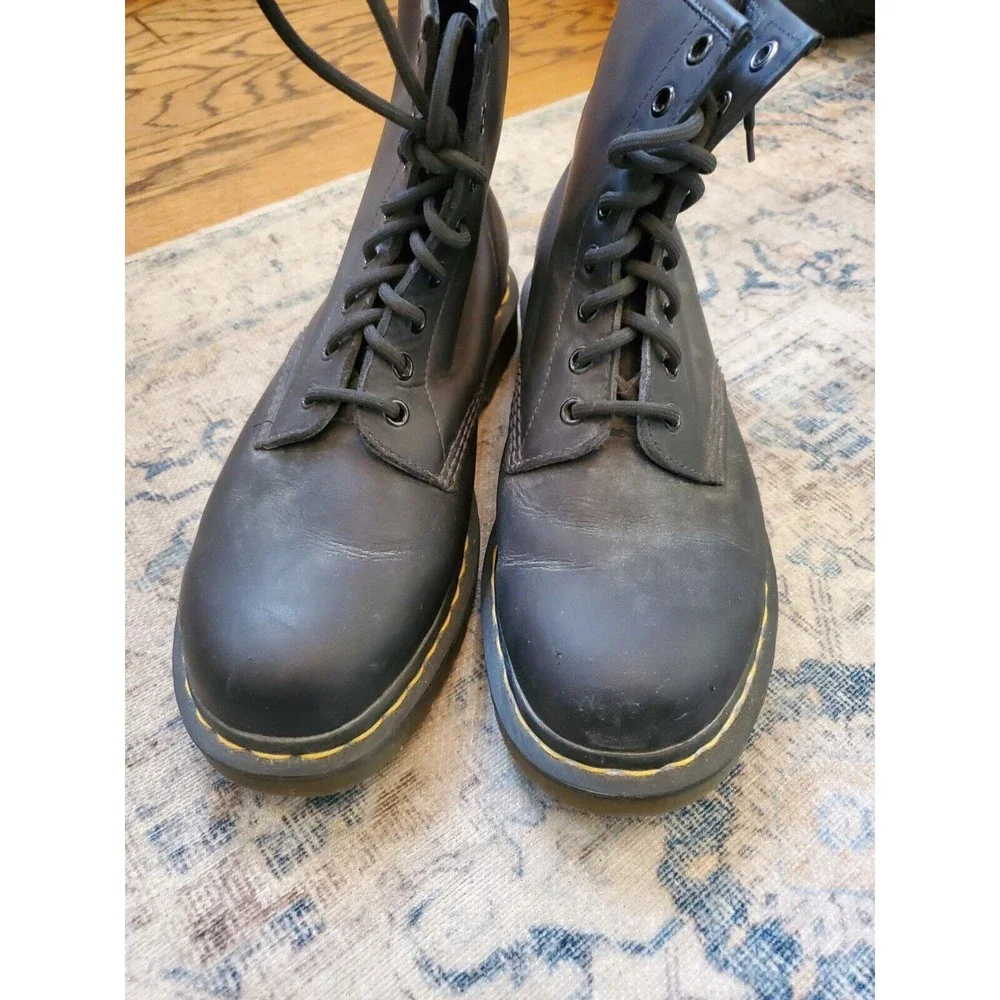 Dr. Doc Martens PASCAL black leather combat boot, fits like women’s size 10 - Picture 7 of 12